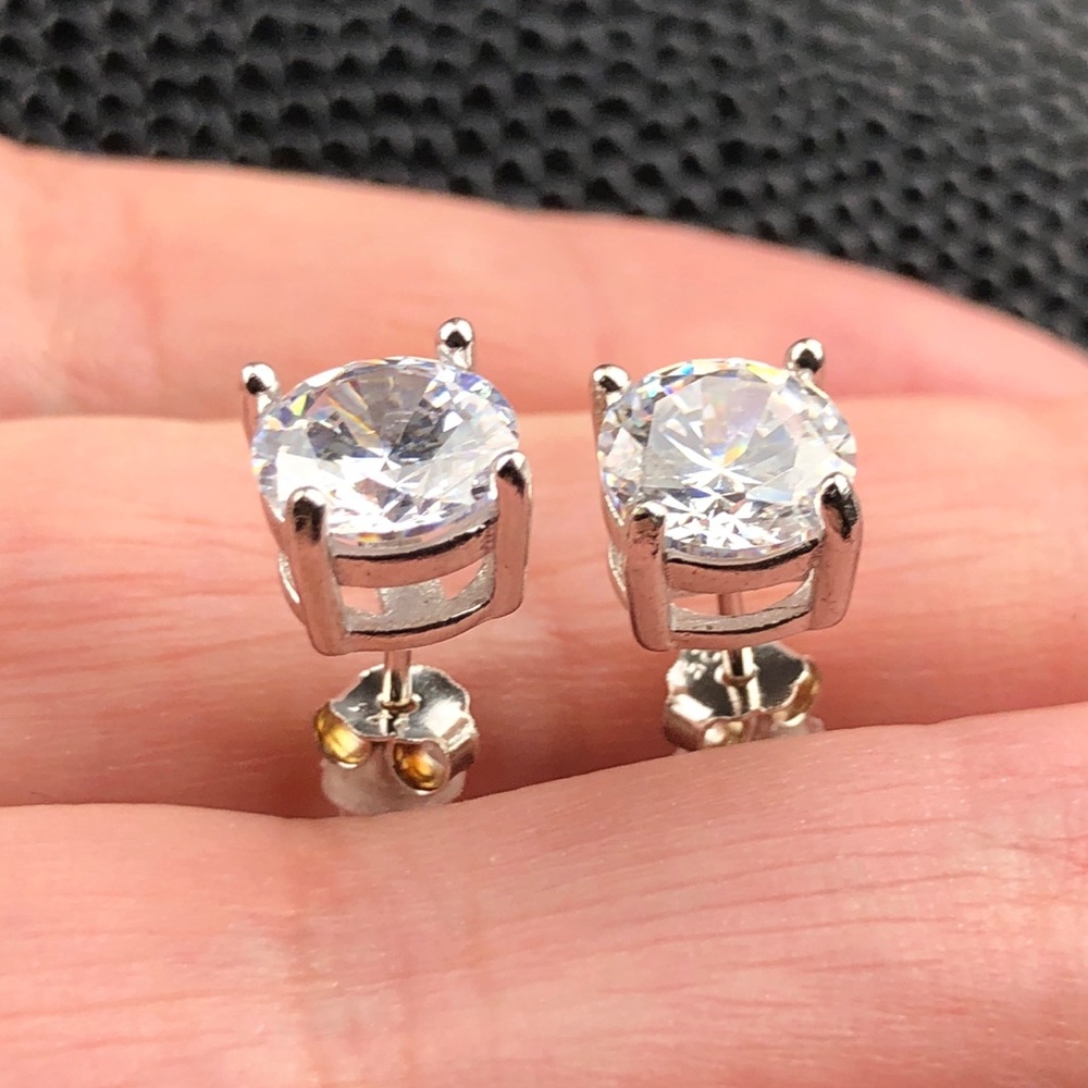 925 Sterling Silver CZ classic stud earrings